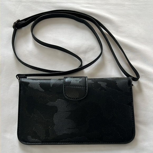 Pixie Mood Black Camo Crossbody - Picture 2 of 6